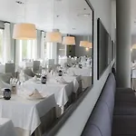 호텔 Vincci Valdecanas Golf 4*