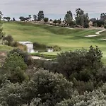 Vincci Valdecanas Golf 호텔