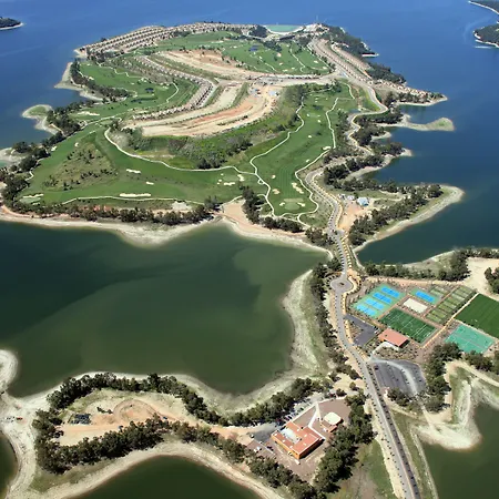 Vincci Valdecanas Golf Hotel