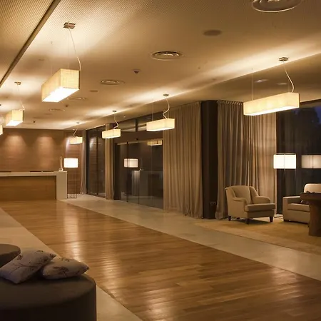 Vincci Valdecanas Golf 4*