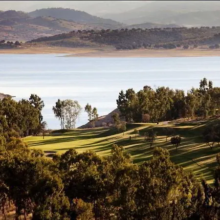 Vincci Valdecanas Golf Hotel