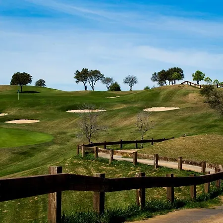 Vincci Valdecanas Golf Hotel 4*
