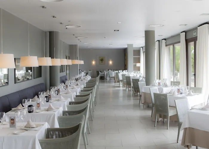 Vincci Valdecanas Golf 4*