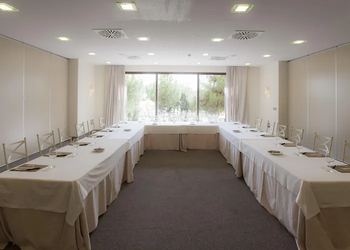 Vincci Valdecanas Golf Hotel 4*