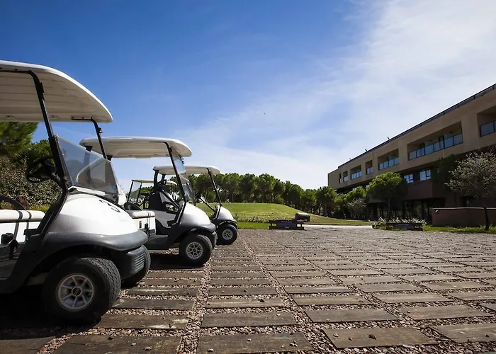 Hotel Vincci Valdecanas Golf 4*