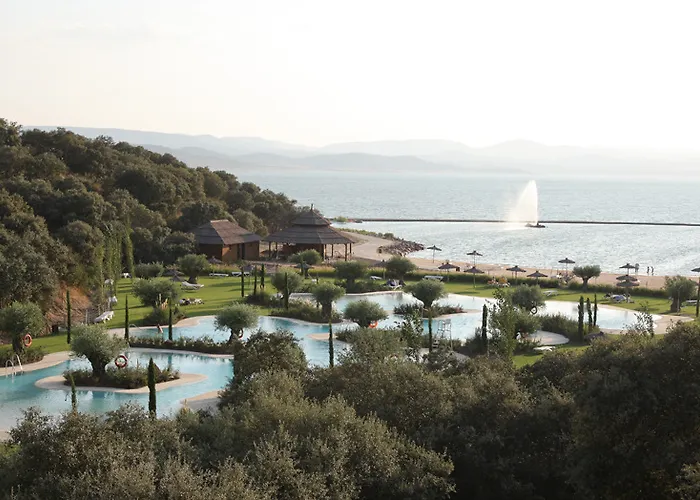 Vincci Valdecanas Golf 4* אל גורדו