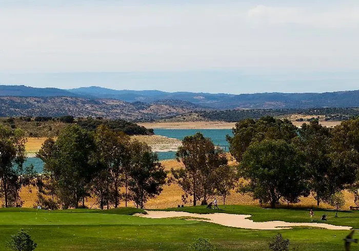 Vincci Valdecanas Golf Hotel